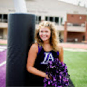 Meet your Posher, Julia